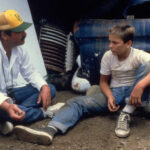 רוב ריינר וריבר פיניקס. תמונה מסט הצילומים של "אני והחבר'ה"